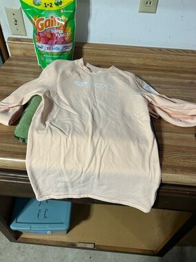 Roxy Peach Long-Sleeve Kids Rash Guard